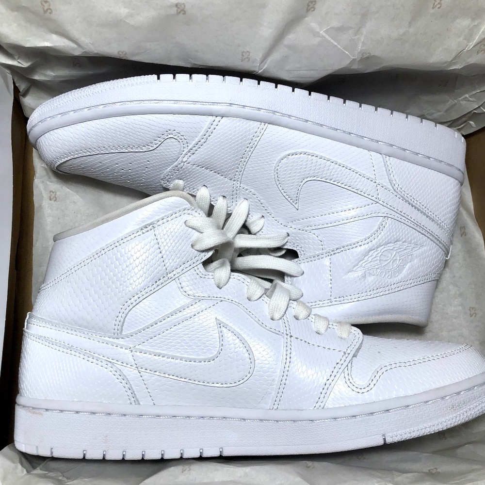 Snakeskin Jordan’s *rare *sold out when dropped!